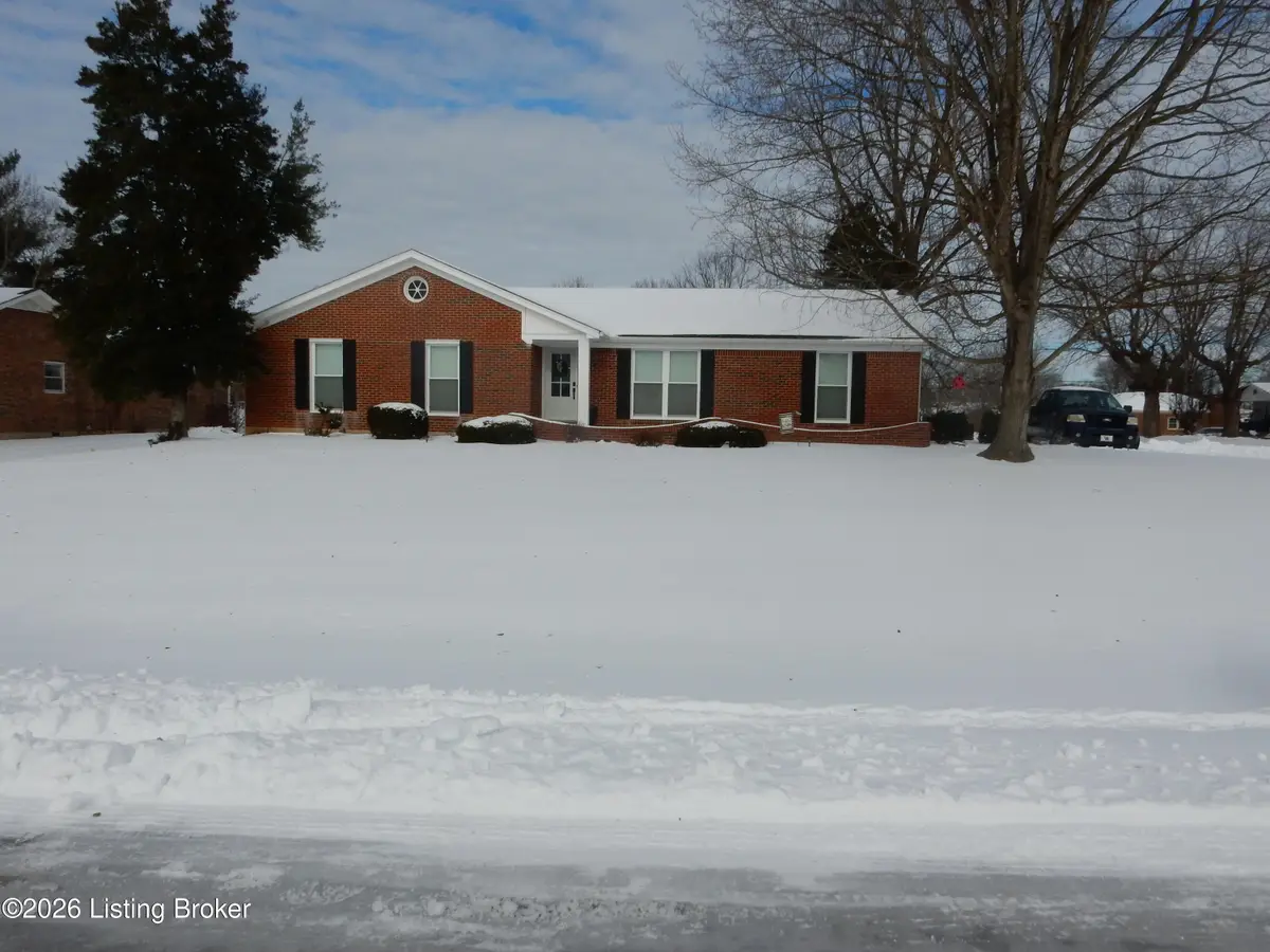 461 Tollview Dr, Shepherdsville, KY 40165 - Image #1