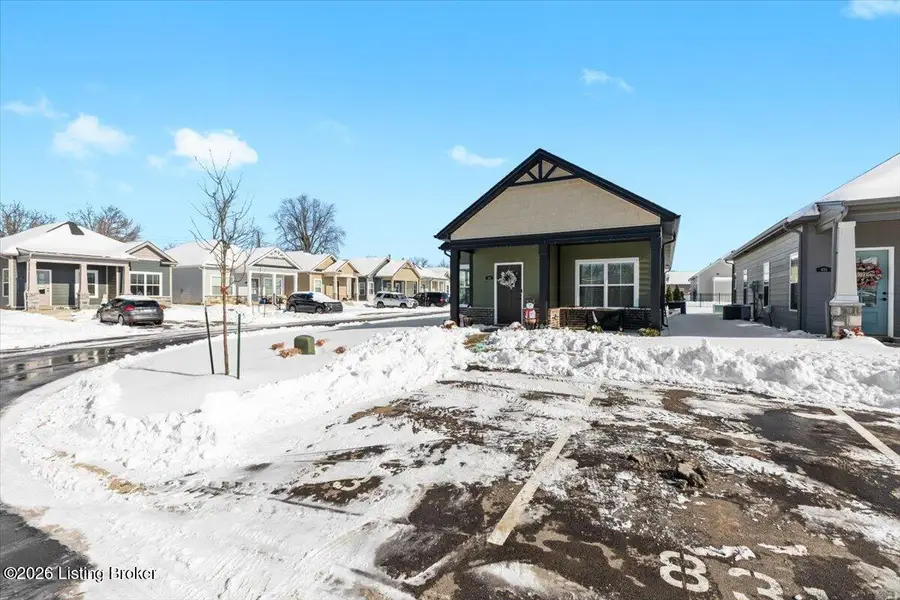 831 Rosemary Ln, La Grange, KY 40031 - Image #2