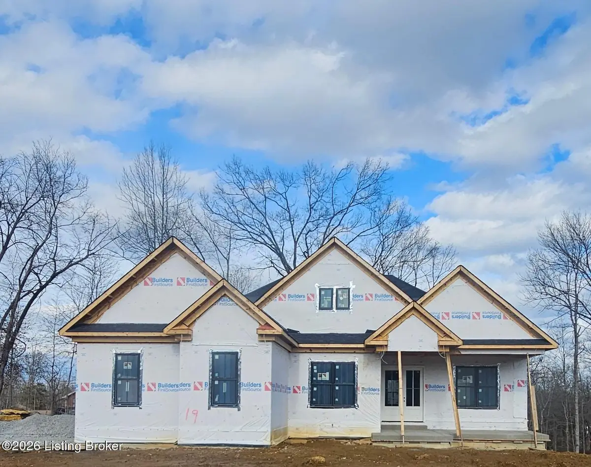 5607 Farmhouse Dr, Crestwood, KY 40014 - Image #1