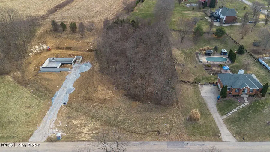 4905 Sycamore Run Dr, La Grange, KY 40031 - Image #2