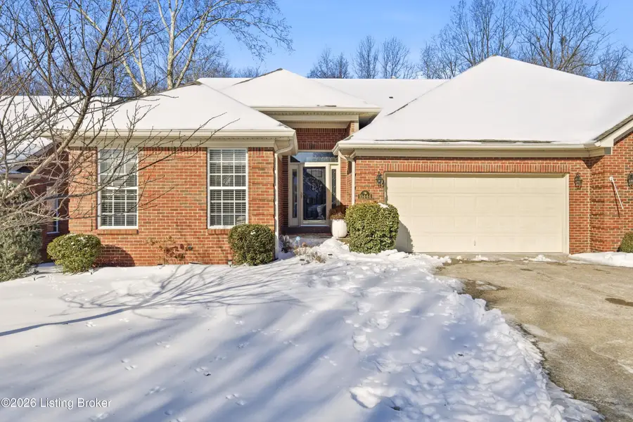 10444 Dove Chase Cir, Louisville, KY 40299 - Image #2