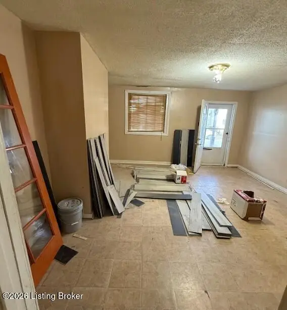 2306 W Burnett Ave, Louisville, KY 40210 - Image #2