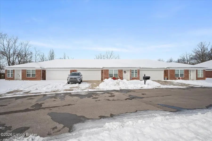 6700 Woods Mill Dr, Louisville, KY 40272 - Image #2