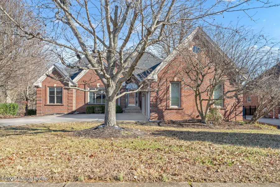 10411 Black Iron Rd, Louisville, KY 40291 - Image #2