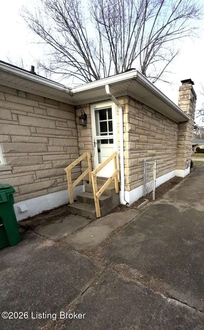 5204 Mercury Dr, Louisville, KY 40258 - Image #3