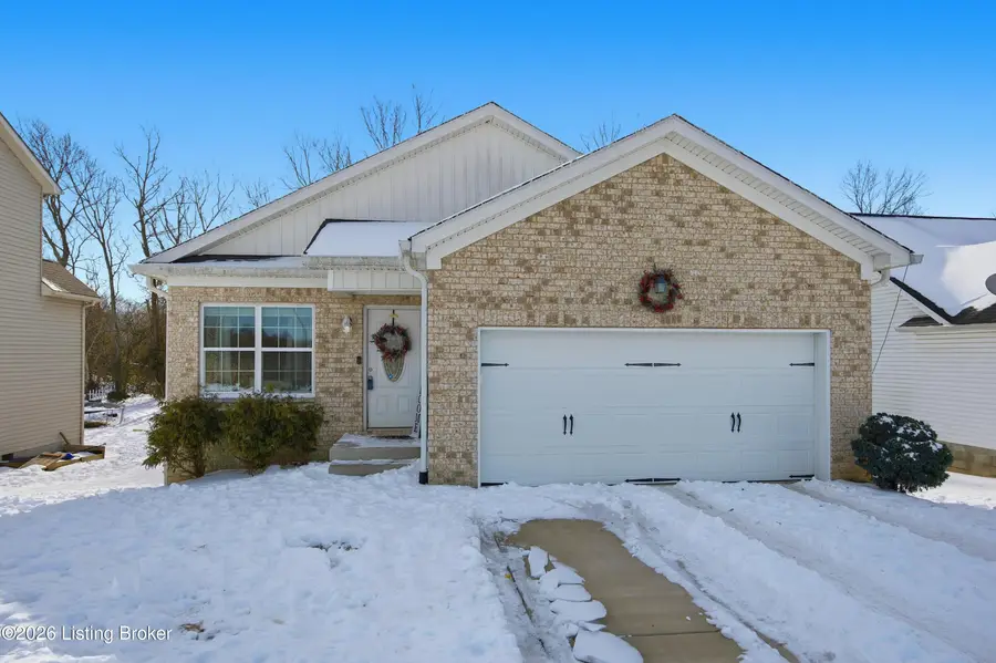 392 Bridlewood Ave, Shelbyville, KY 40065 - Image #2