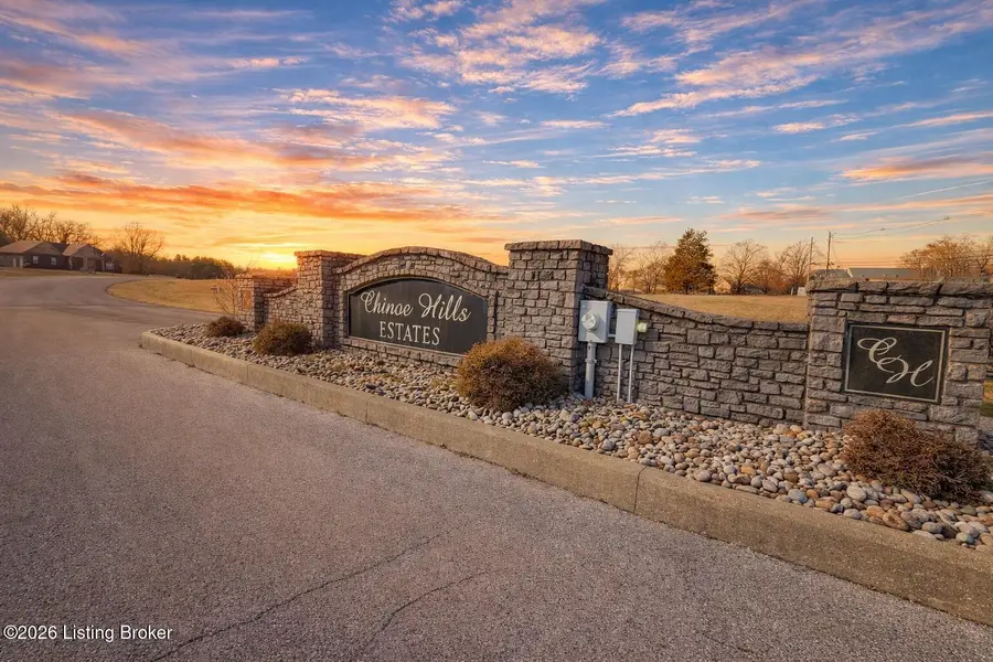 166 Creekstone Dr, Radcliff, KY 40160 - #2