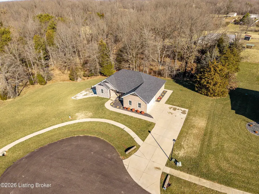 166 Creekstone Dr, Radcliff, KY 40160 - #3
