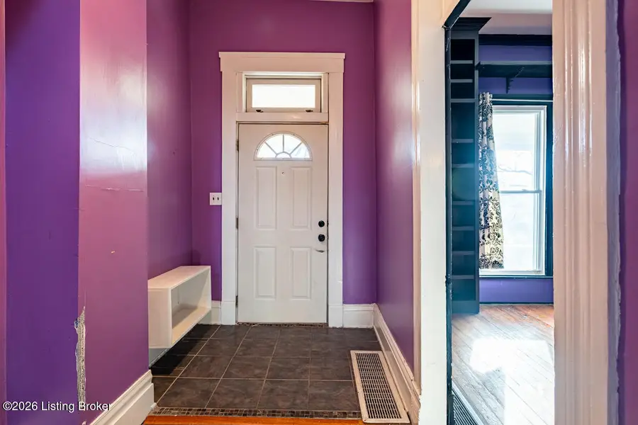 132 Stoll Ave, Louisville, KY 40206 - #2