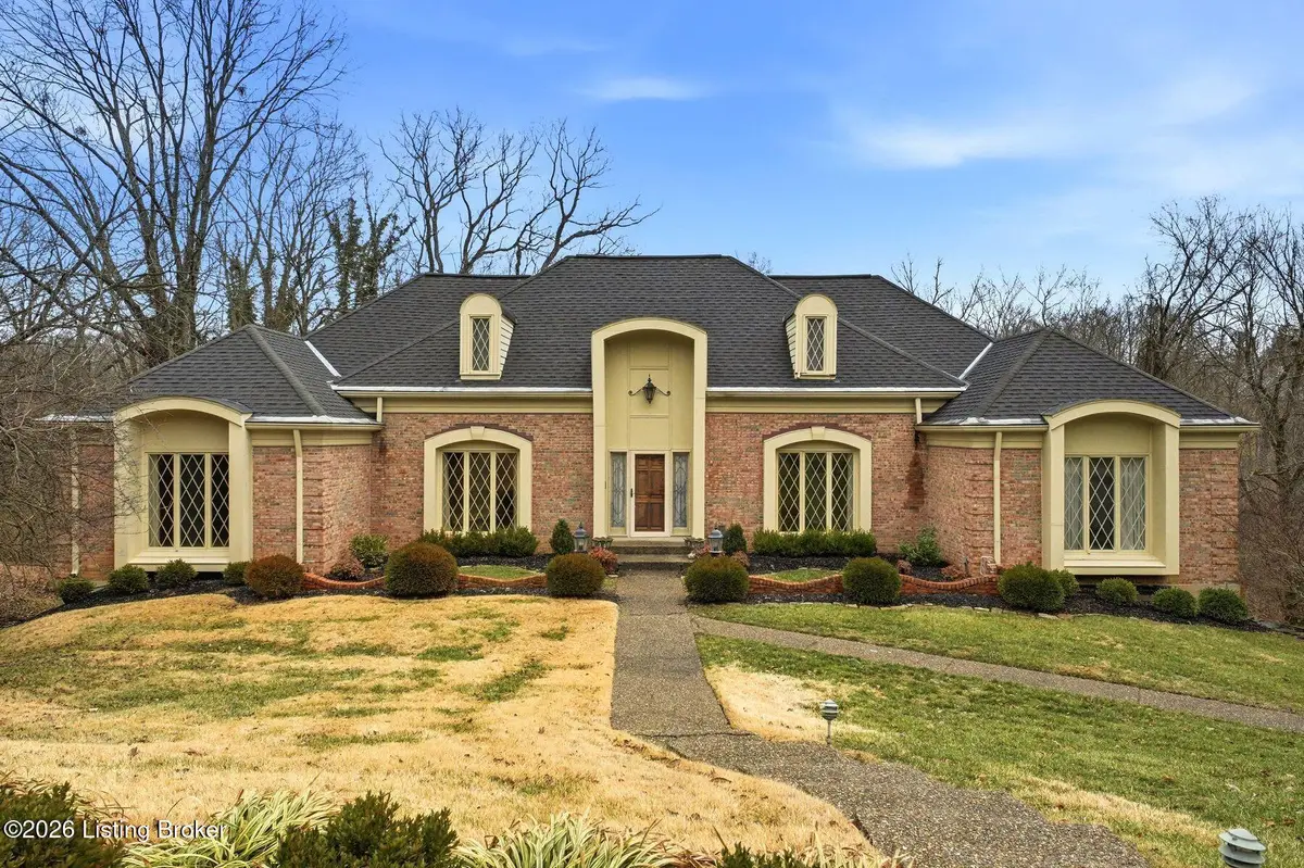 5224 Moccasin Trail, Louisville, KY 40207 - Image #1