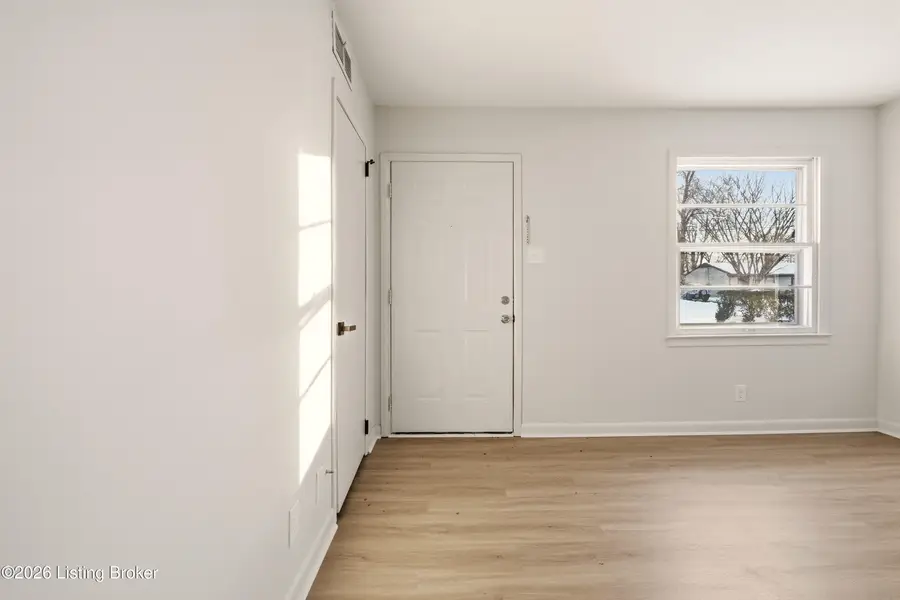 5202 Bonita Ln, Louisville, KY 40213 - Image #3