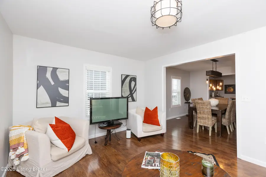 226 Fairview St, Pleasureville, KY 40057 - #2