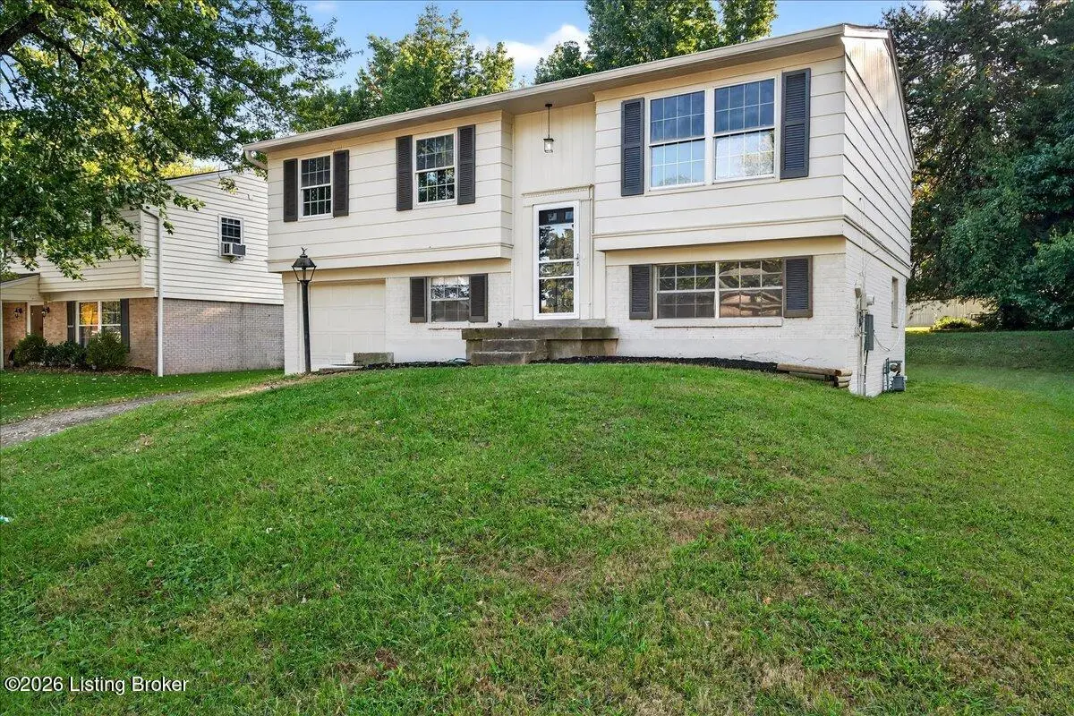 3912 Riveroaks Cir, Louisville, KY 40241 - #1