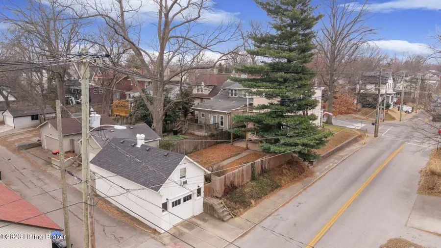 1801 Eastern Pkwy, Louisville, KY 40204 - #3