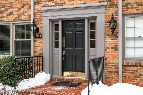 3811 Washington Square #APT 1G, Louisville, KY 40207