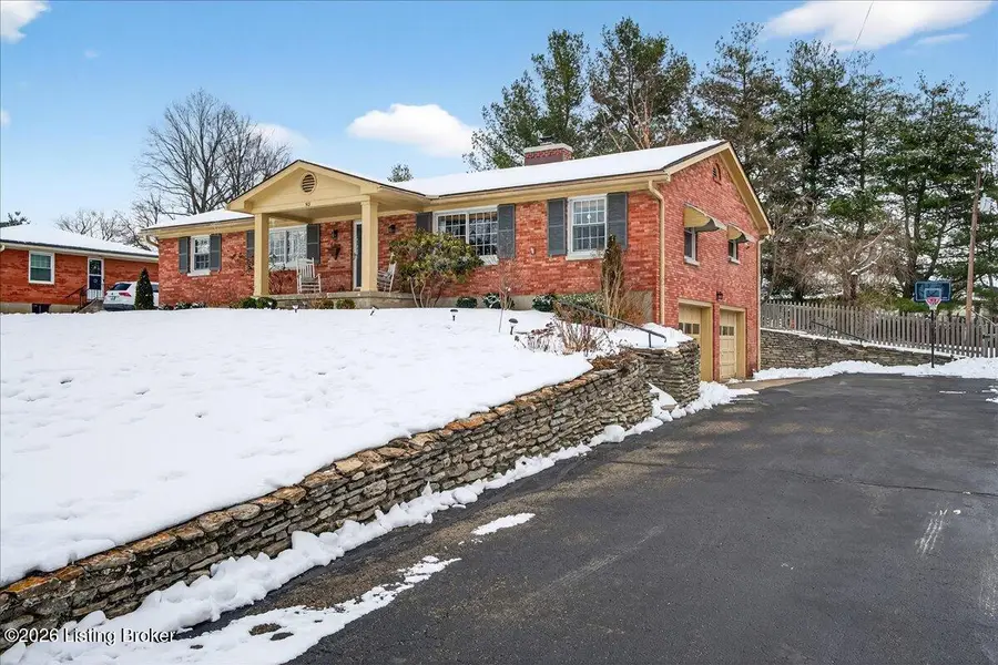 93 Beechwood Ave, Shelbyville, KY 40065 - #2