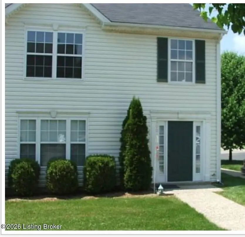 8001 Aspen Green Ln, Louisville, KY 40291 - #1