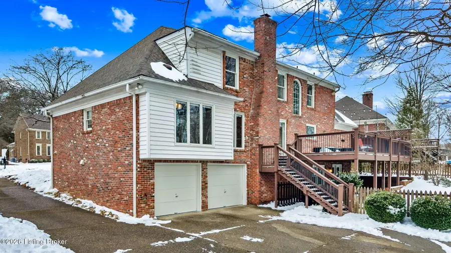 803 Lake Forest Pkwy, Louisville, KY 40245 - Image #3