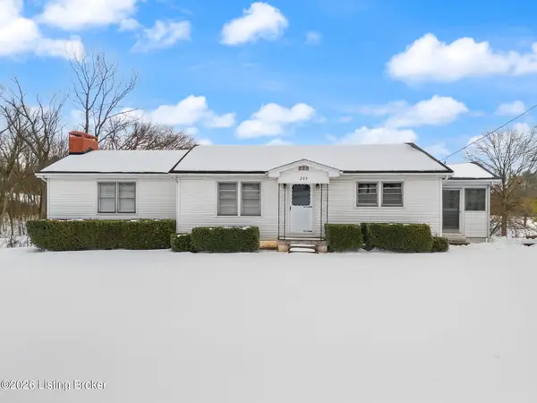 209 Clark Station Rd, Louisville, KY 40023