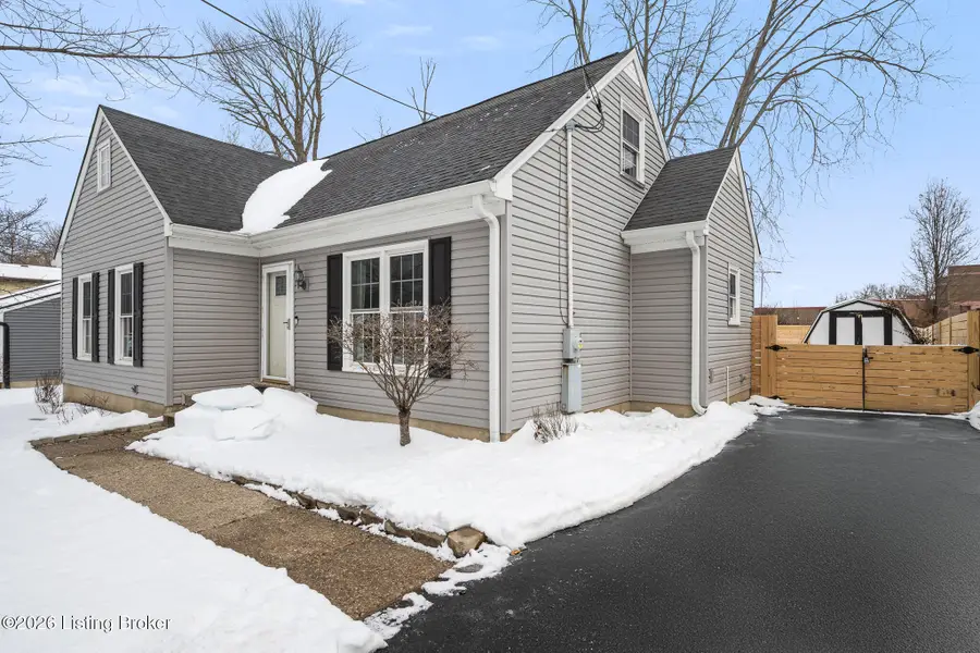 3715 Longview Rd, Louisville, KY 40299 - #3