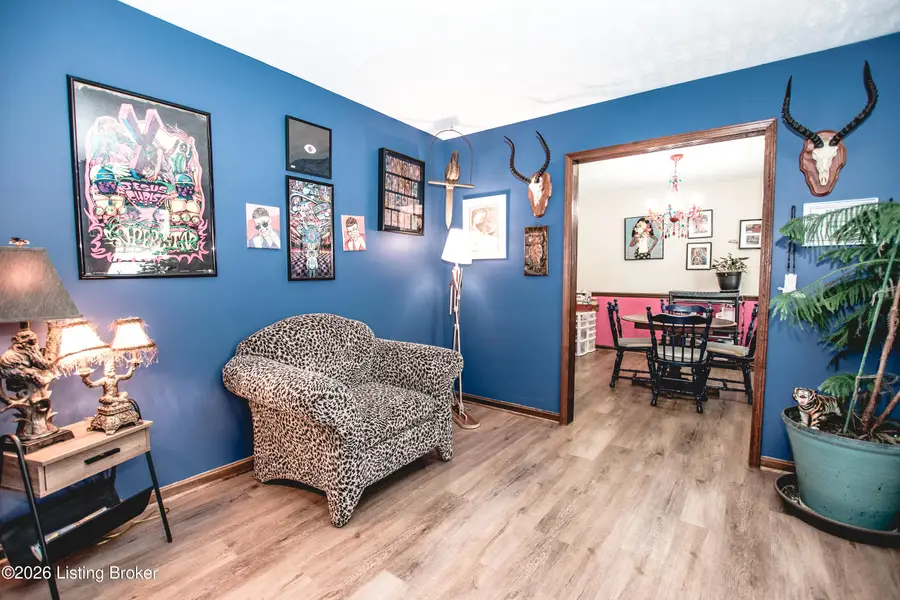 2801 Lexham Rd, Louisville, KY 40220 - #3