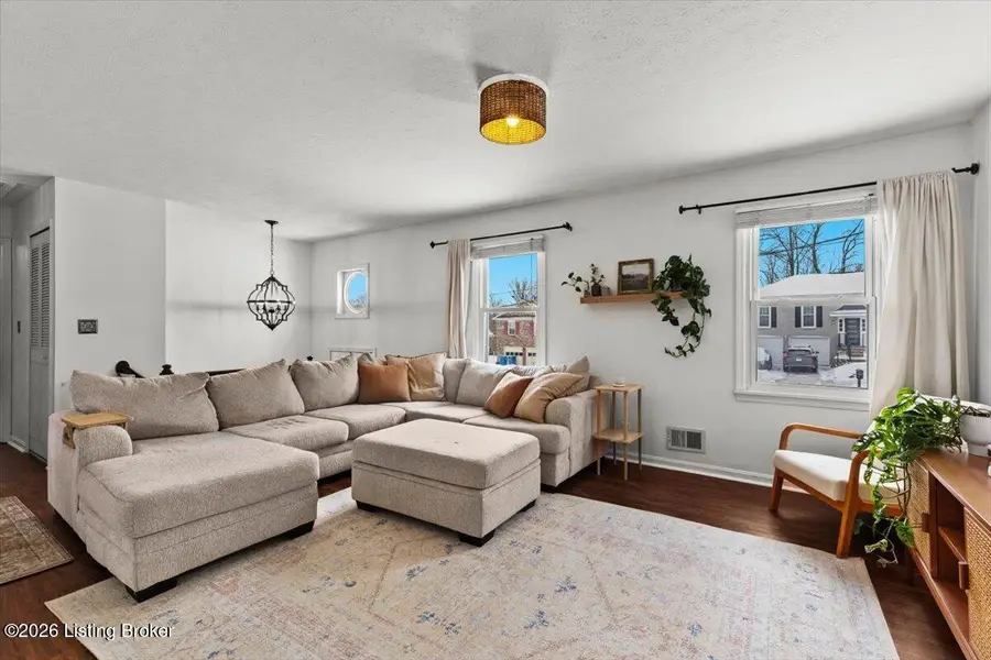 12413 Crosswinds Dr, Louisville, KY 40243 - #3