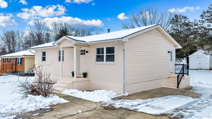 67 Juniper Dr, Shelbyville, KY 40065 - #2