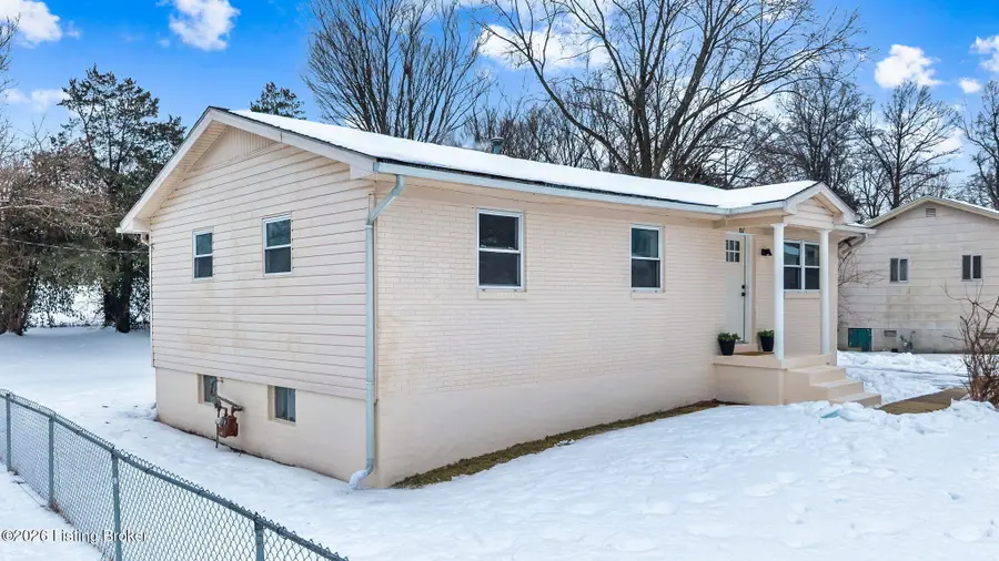 67 Juniper Dr, Shelbyville, KY 40065 - #3