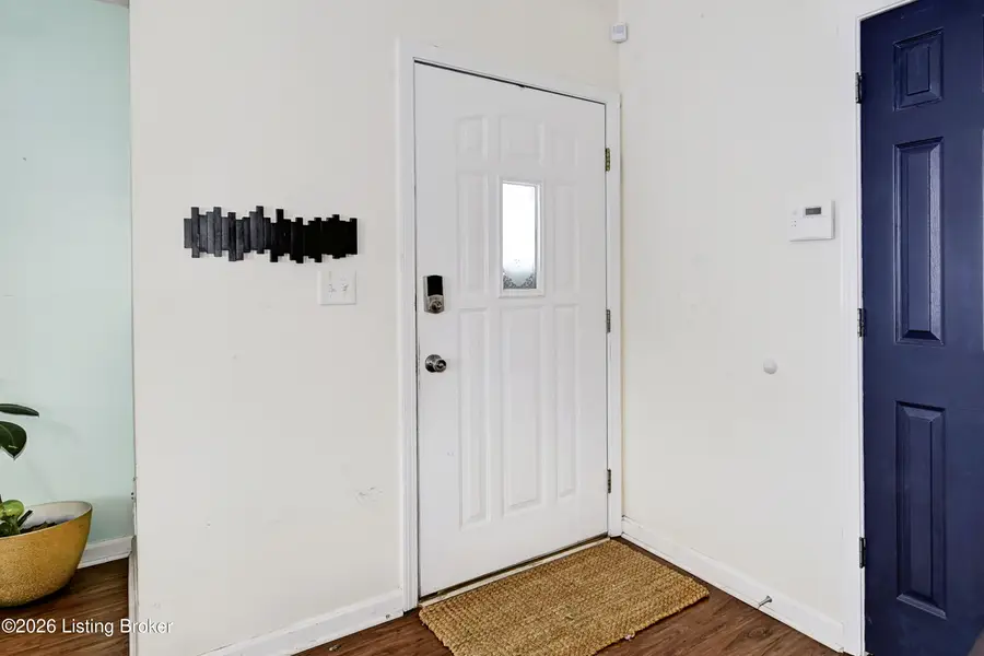 7715 Texlyn Ct, Louisville, KY 40258 - #2