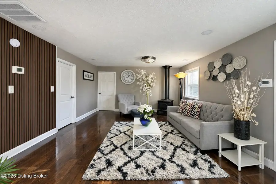 3276 Cave Hill Rd, Munfordville, KY 42765 - #2