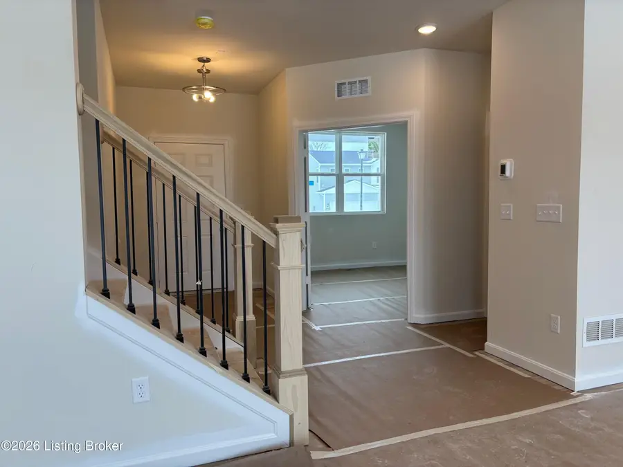 256 Ardmore Crossing Dr, Shelbyville, KY 40065 - #3