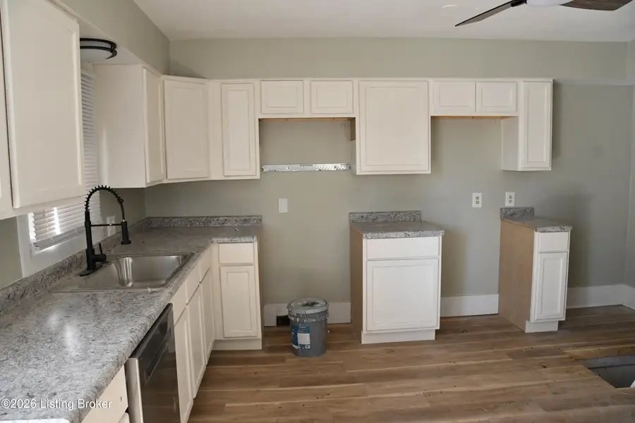 2012 W Main St, Louisville, KY 40203 - Image #3