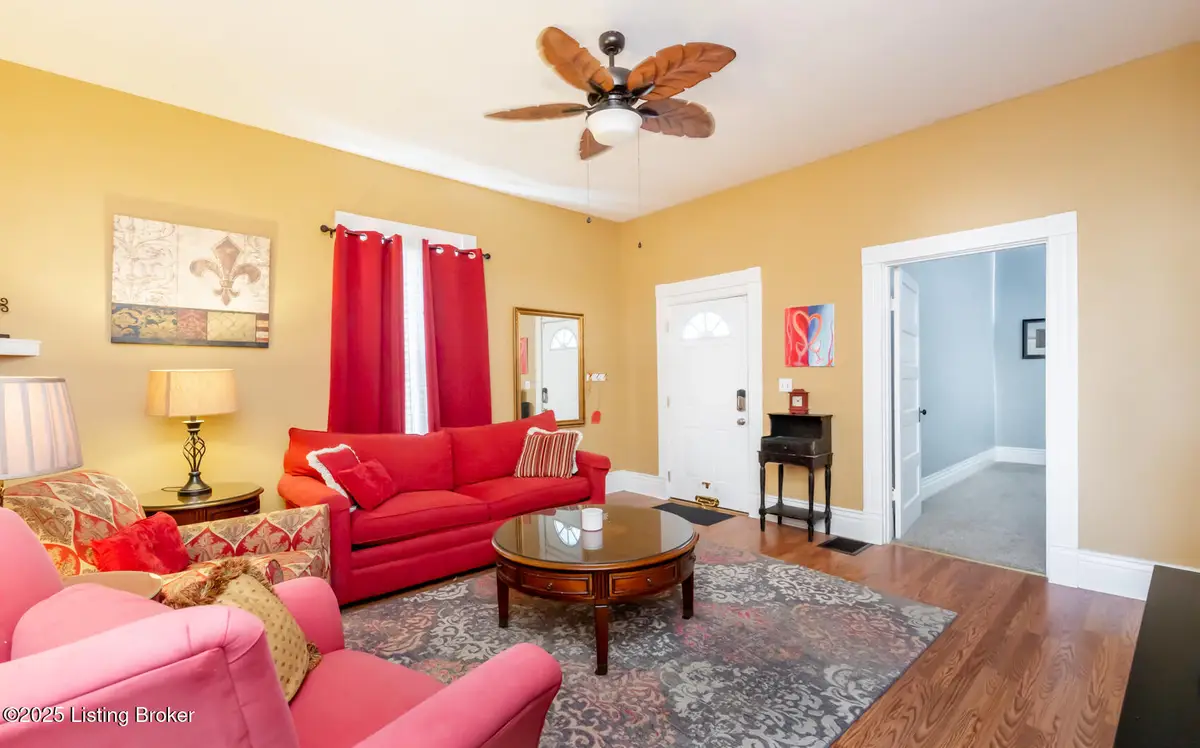 10101 Snively Ave, Jeffersontown, KY 40299 - #1