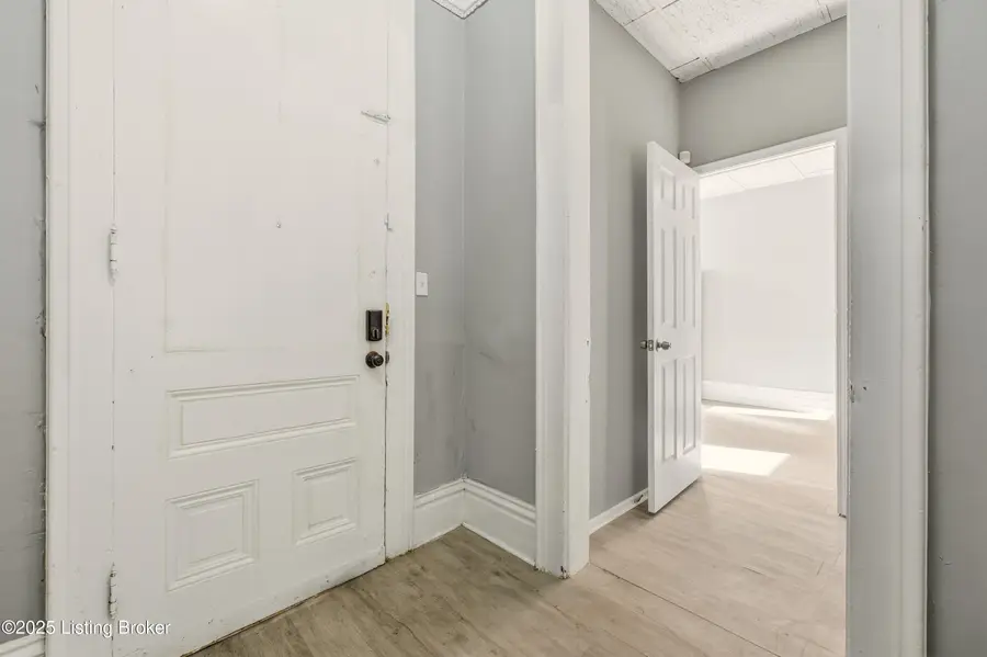 2529 W Main St, Louisville, KY 40212 - Image #3