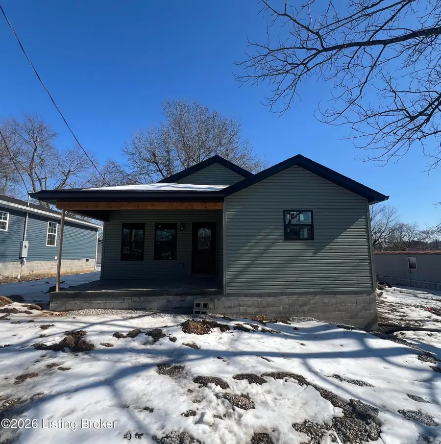 511 N Clinton St, Leitchfield, KY 42754 - #2