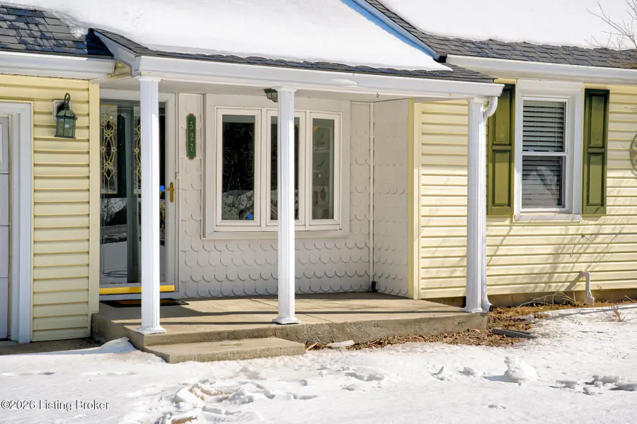 527 S Park Rd, Fairdale, KY 40118 - #2