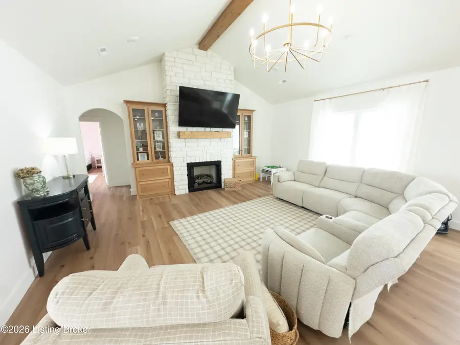 2910 Shrewsbury Rd, Leitchfield, KY 42754 - #2