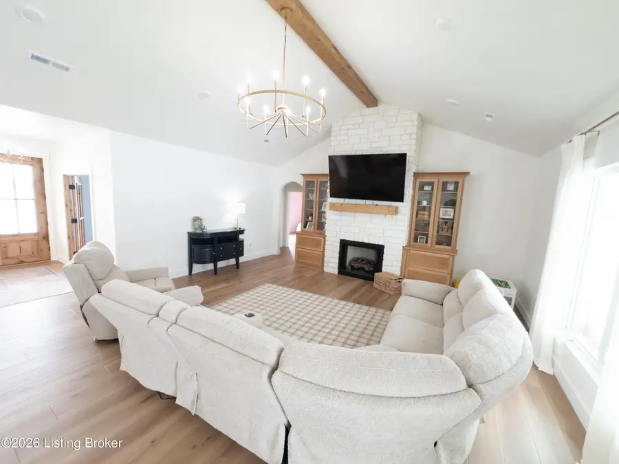 2910 Shrewsbury Rd, Leitchfield, KY 42754 - #3