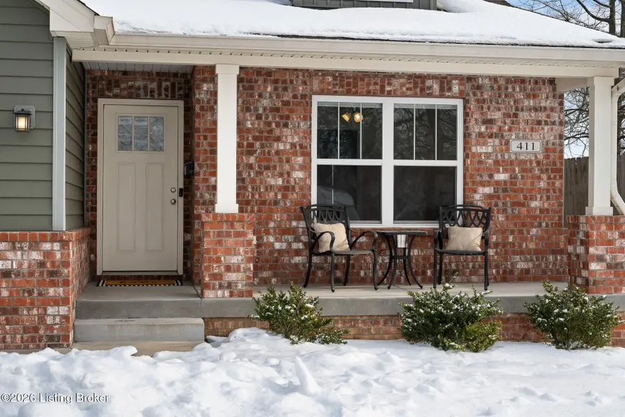 411 Washburn Ave, Lyndon, KY 40222 - #2