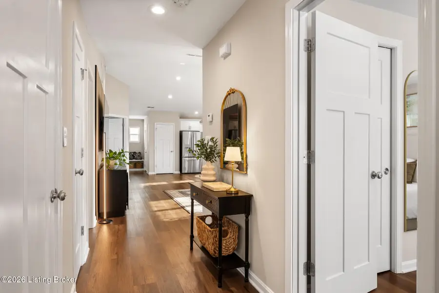 411 Washburn Ave, Lyndon, KY 40222 - #3