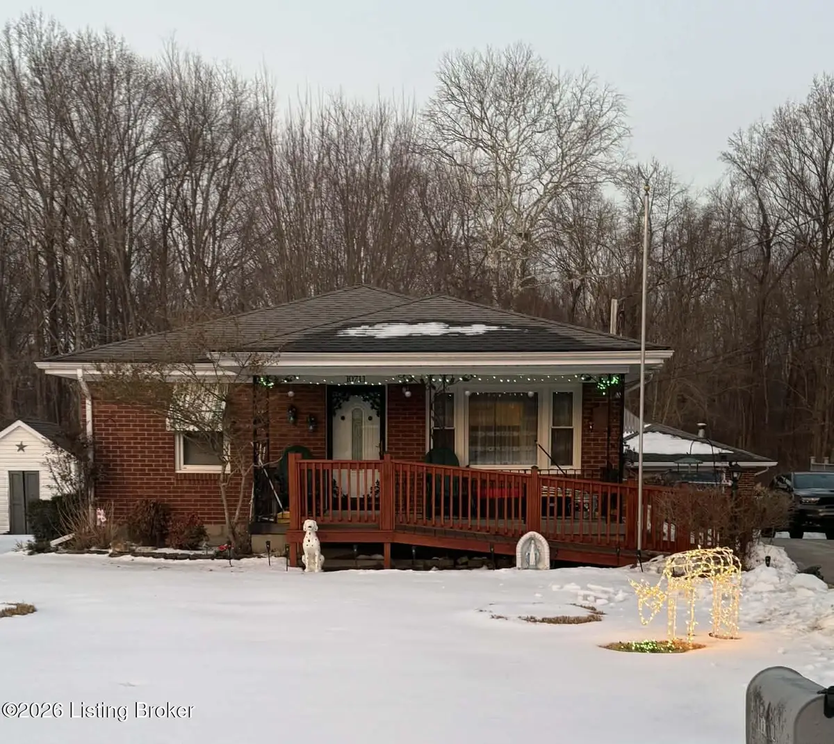 10711 Alberta Dr, Fairdale, KY 40118 - #1