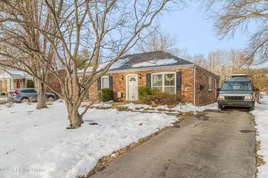 925 Fenley Ave, Louisville, KY 40222 - Image #2