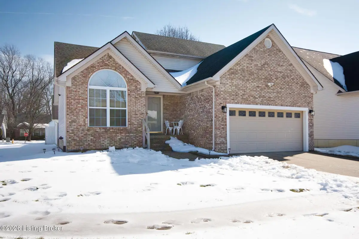 6401 Labor Ln, Louisville, KY 40291 - Image #1