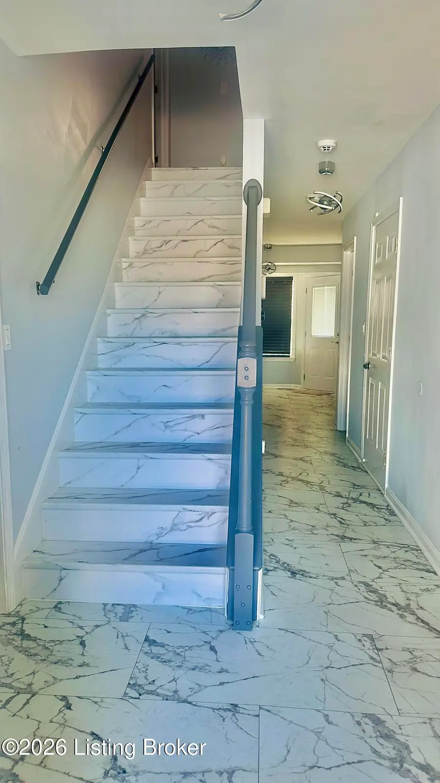 7017 Alma June Way, Louisville, KY 40228 - Image #2