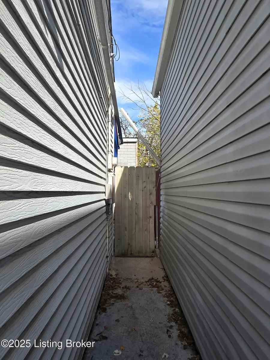 1815 Owen St, Louisville, KY 40203 - Image #3