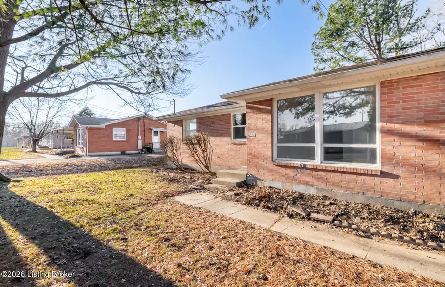 2428 Weber Ln, Louisville, KY 40216 - Image #3