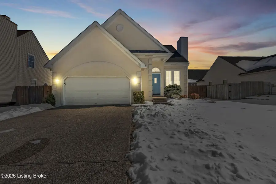 8806 Brittany Dr, Louisville, KY 40220 - #2