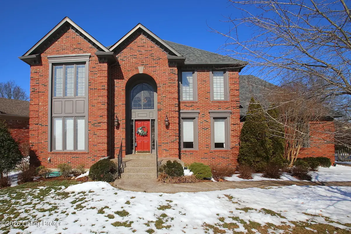 702 Lake Forest Pkwy, Louisville, KY 40245 - #1