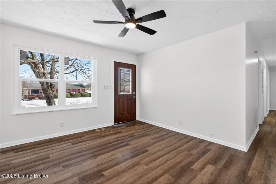 2000 Bartholomew Dr, Louisville, KY 40218 - #3