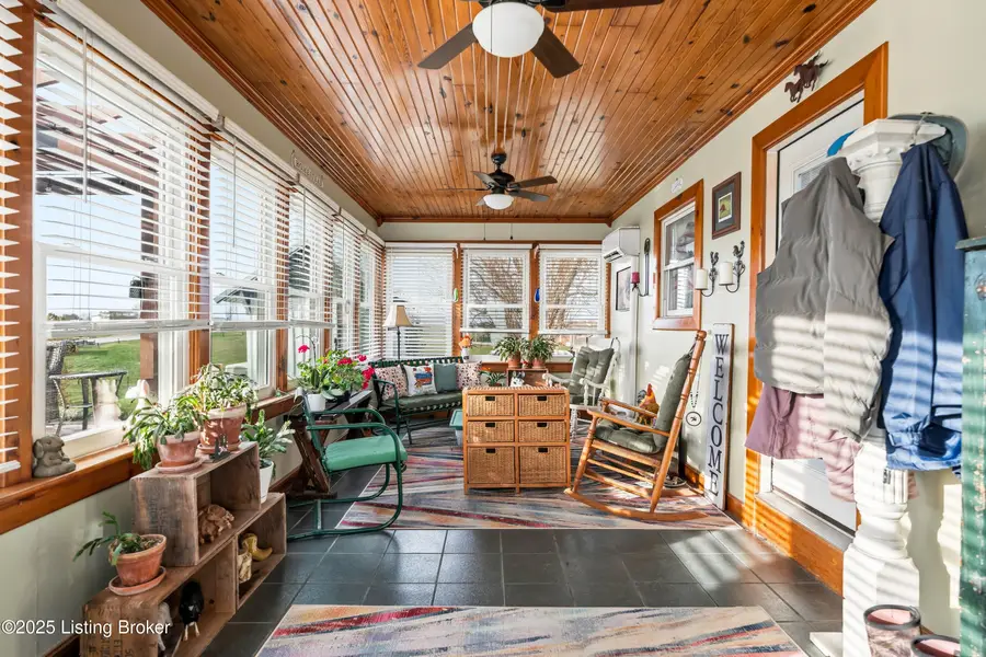 4112 Cornishville Rd, Harrodsburg, KY 40330 - #3